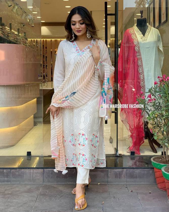 MT Summer Special Chinon Printed Kurti With Bottom Dupatta Wholesale Shop In Surat
